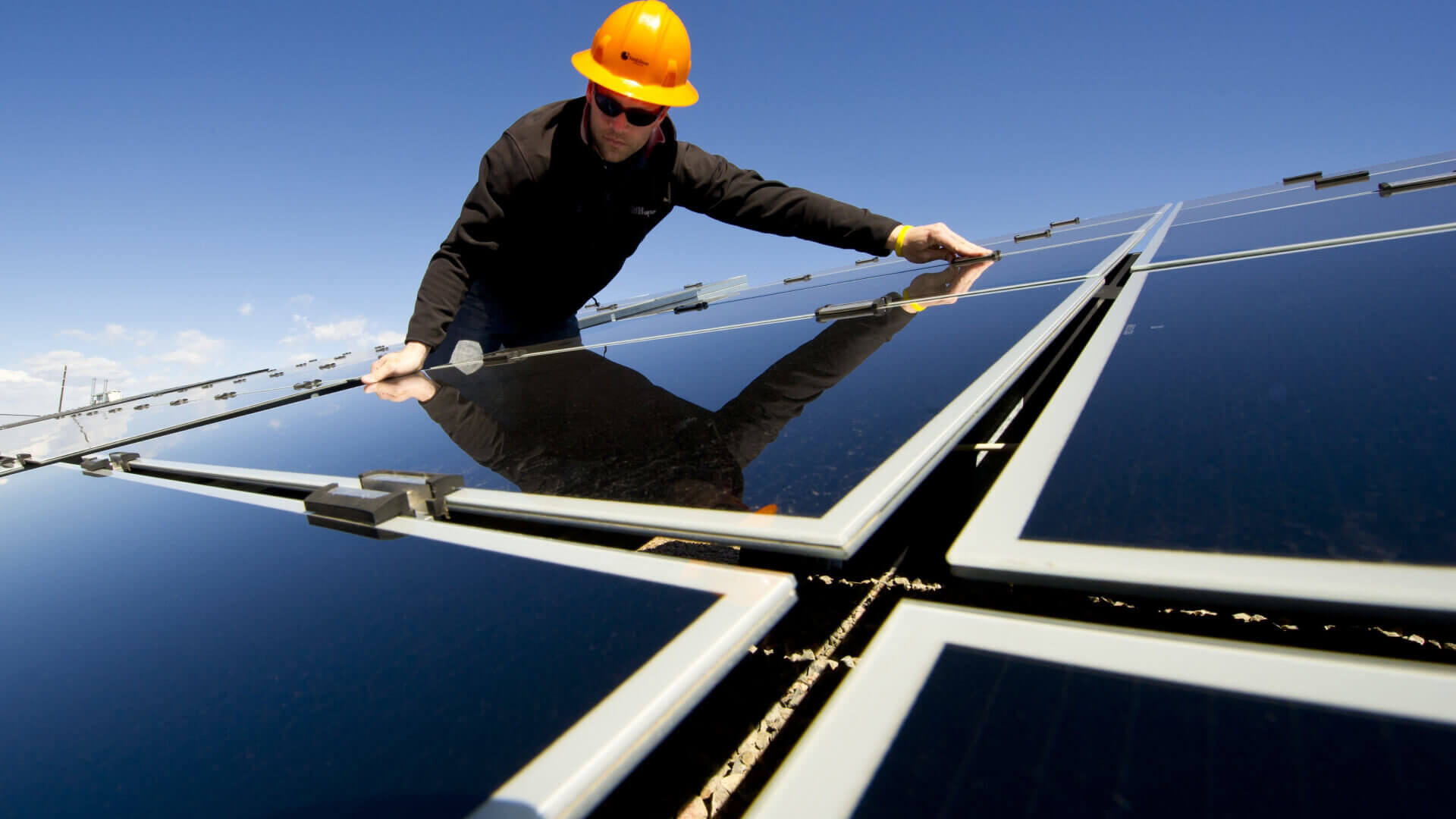 Ubezpieczenie instalacji fotowoltaicznej – energii odnawialnej
